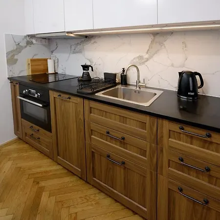Orangehomes Pannonia Vintage 3 Bedroom ブダペスト